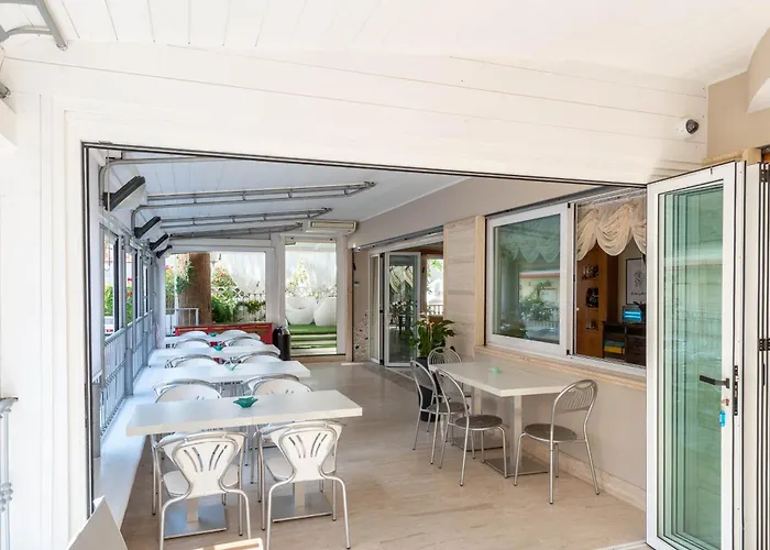 Costa Aparthotel Alba Adriatica