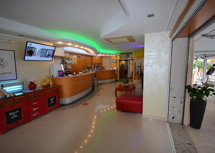 Aparthotel Costa Alba Adriatica