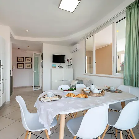 Aparthotel Costa Alba Adriatica