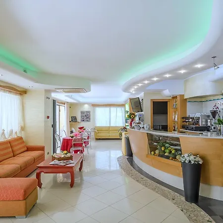 Costa Aparthotel Alba Adriatica