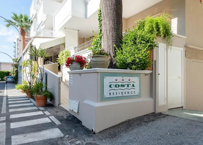 アパートホテル Costa 3*